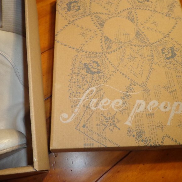 NIB FREE PEOPLE Wild Rose Slouch Boot 36 Ivory Italy Leather Fringe NO DISCOUNTS - Picture 2 of 15
